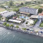 Ξενοδοχείο ευβοϊκή ακτή Πολιτικά