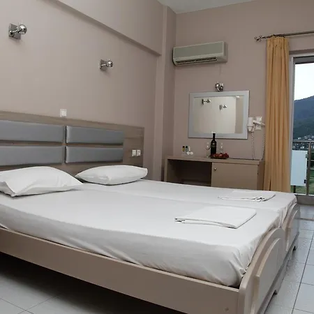 Evvoiki Akti 3* Politiká