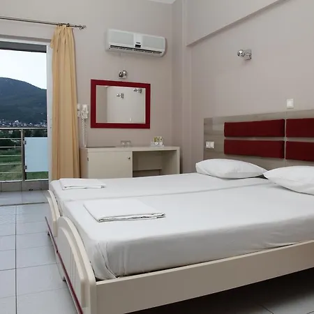 Evvoiki Akti Hotel 3*