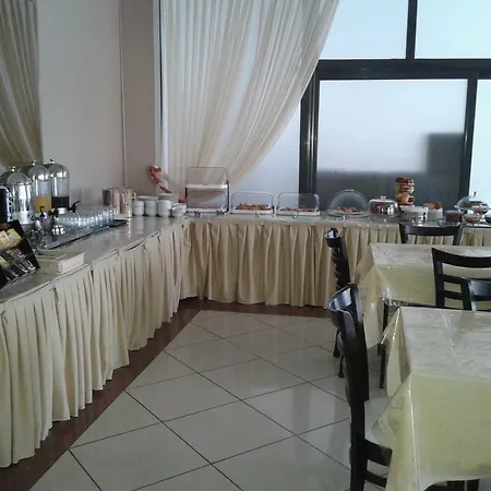 Evvoiki Akti ホテル