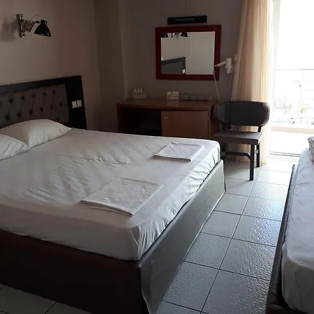 Evvoiki Akti Hotel