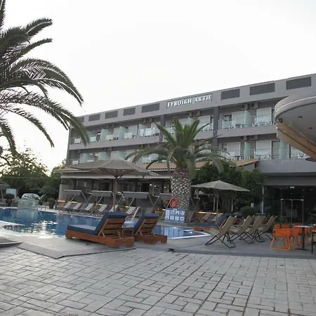 Evvoiki Akti ホテル