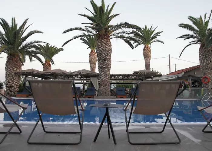 Evvoiki Akti Hotel Politika